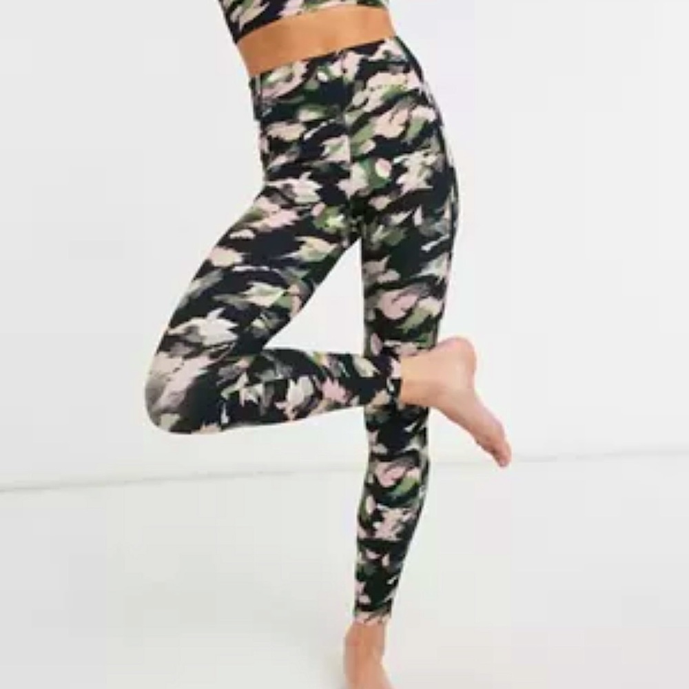 & Other Stories High Rise Yoga Leggings